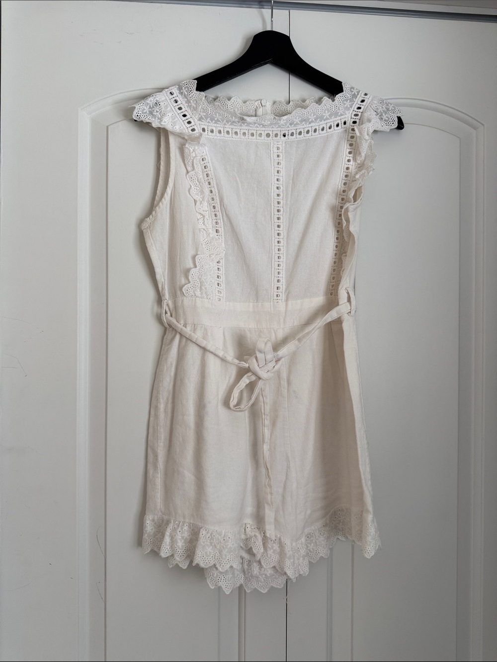 SHEIN Cream Eyelet Lace Casual Romper with Waist Tie